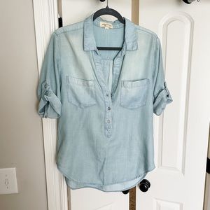 Cloth & Stone Tencel light wash chambray shirt